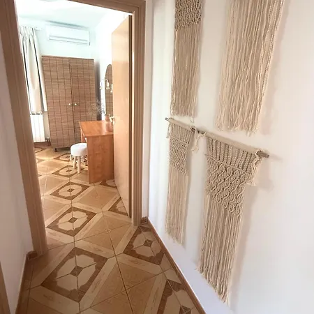 Paradisos * Archangelos (Rhodes)