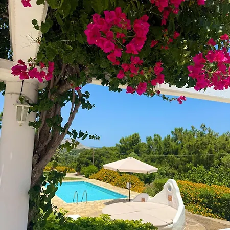Villa Paradisos