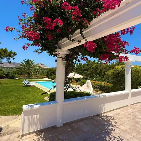 Paradisos Archangelos (Rhodes)