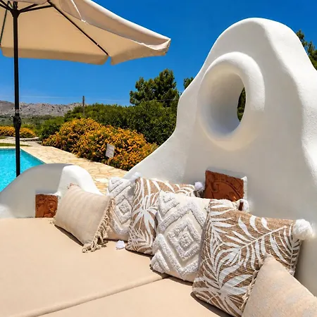 Paradisos Archangelos (Rhodes)