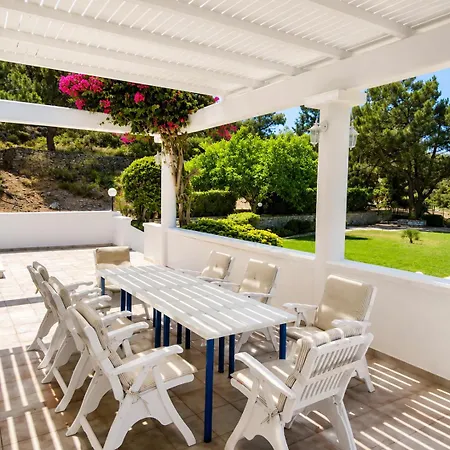 Paradisos * Archangelos (Rhodes)