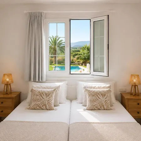 Villa Paradisos