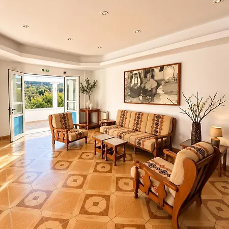 Paradisos Archangelos (Rhodes)