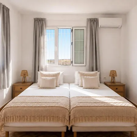 Villa Paradisos Archangelos (Rhodes)