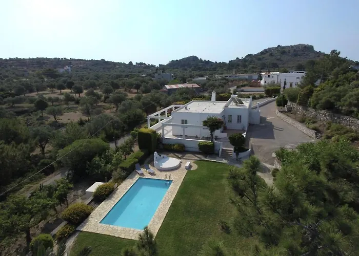 Paradisos Villa Archangelos (Rhodes)